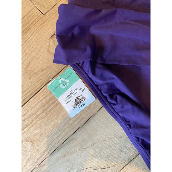 New Sunsets Bathing Suit Vienna V-Wire Size 40/42 C and Size 16 Bottoms - Picture 3 of 4